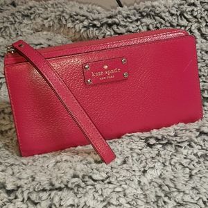 Kaye Spade wristlet wallet